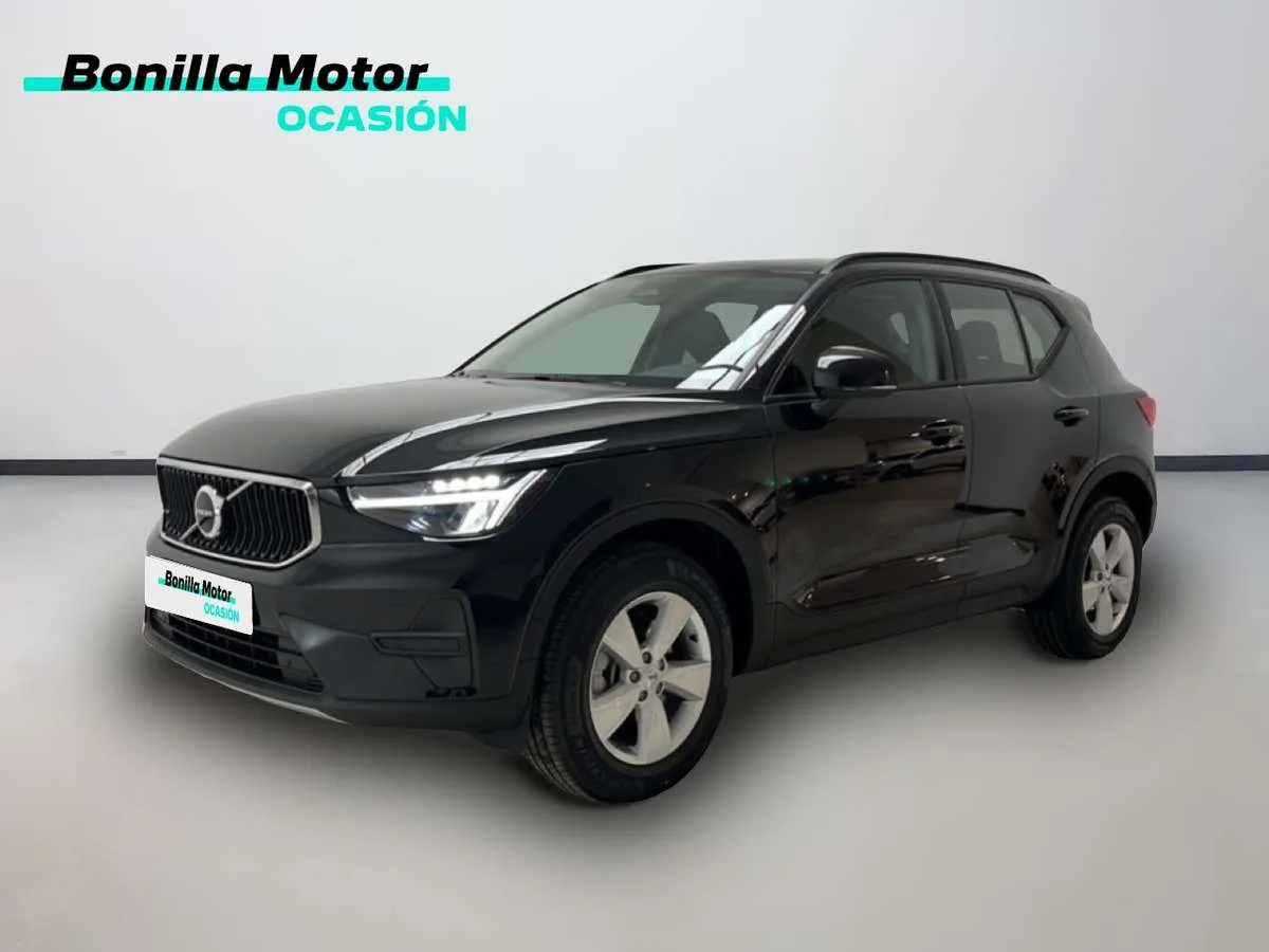 VOLVO XC40 2.0 B3 MHEV ESSENTIAL DCT 163 5P