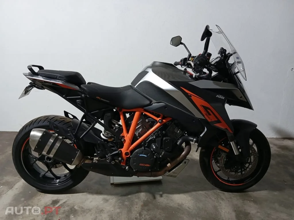 Superduke KTM GT 1290 ABS 172CV LIQUIDAÇÃO DE STOCK - PREÇOS PROMOCIONAIS 5 DIAS DE PREÇOS INCRÍVEIS