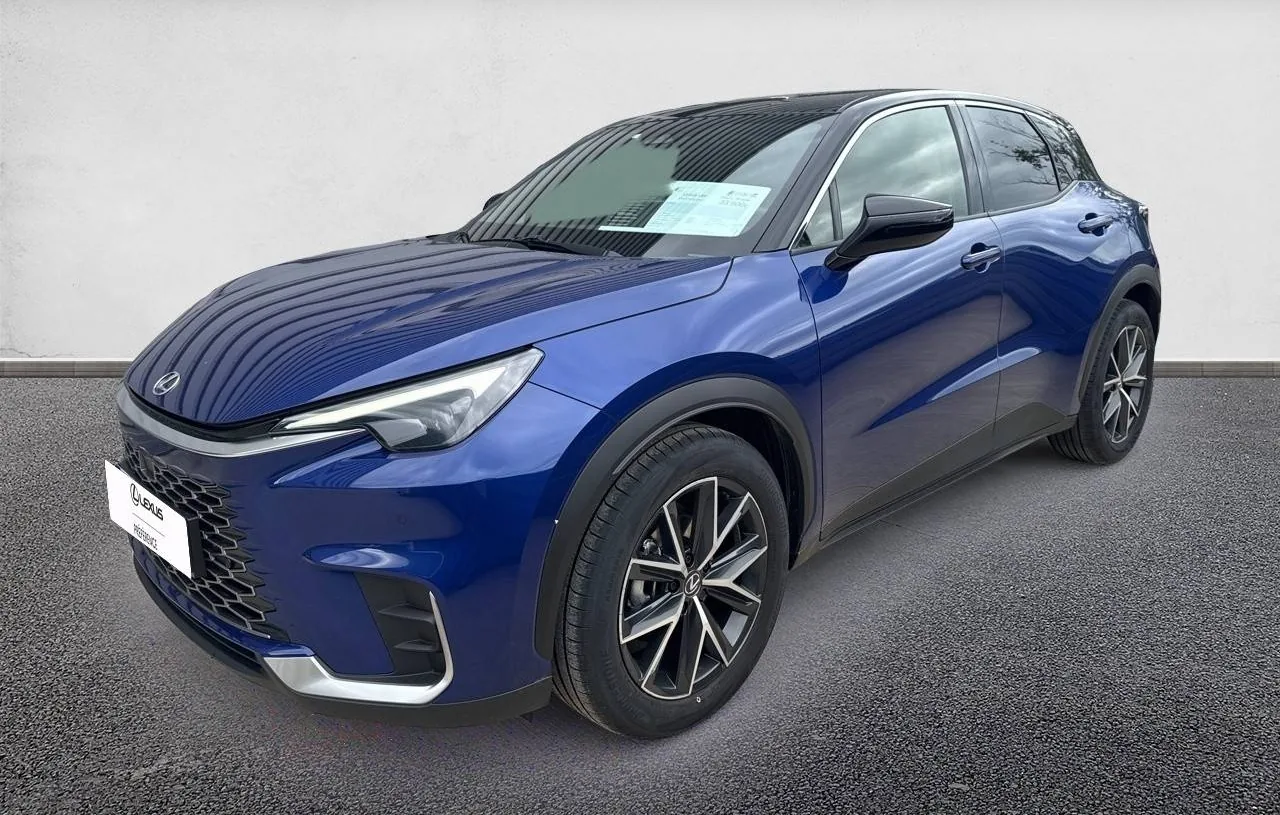LEXUS LBX 2WD Emotion