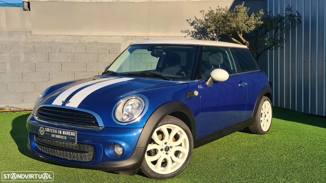 MINI 3 Portas One D