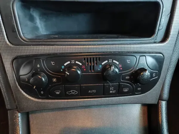 Mercedes-Benz C 220 2000 CDi Avantgarde