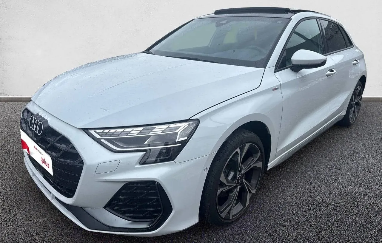 AUDI A3 Sportback TDI 150 S tronic 7 S line