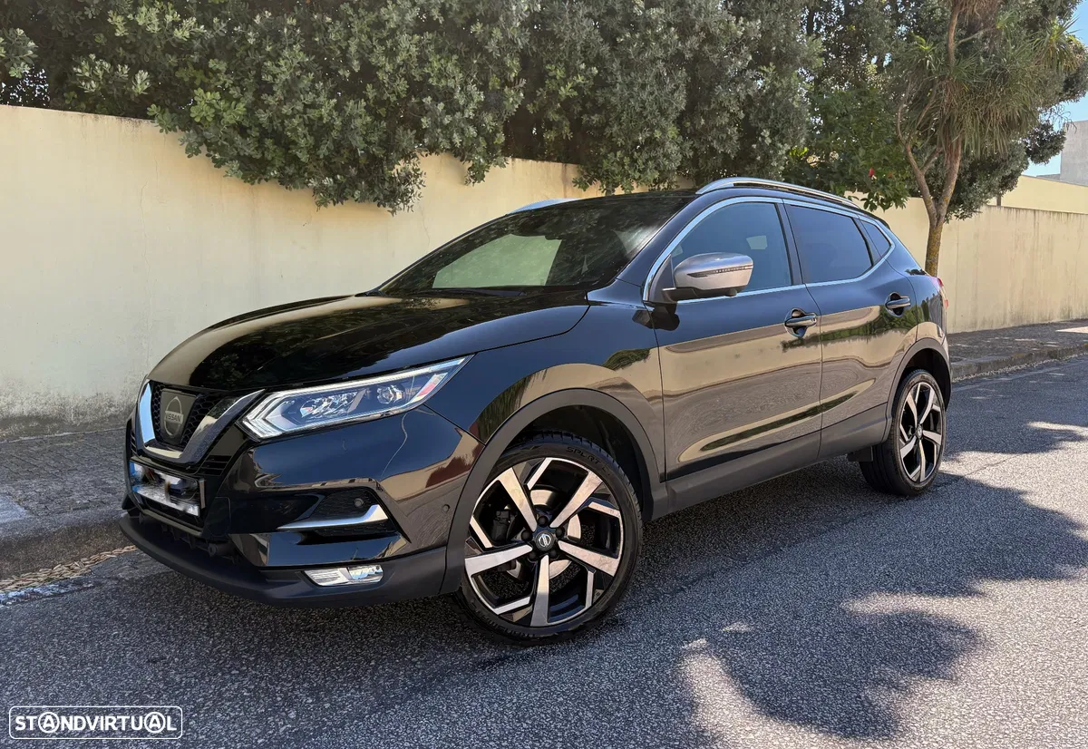Nissan Qashqai 1.2 DIG-T Tekna Premium Pele Preta