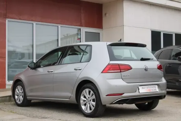 Volkswagen Golf 2017 1.6 TDi Confortline