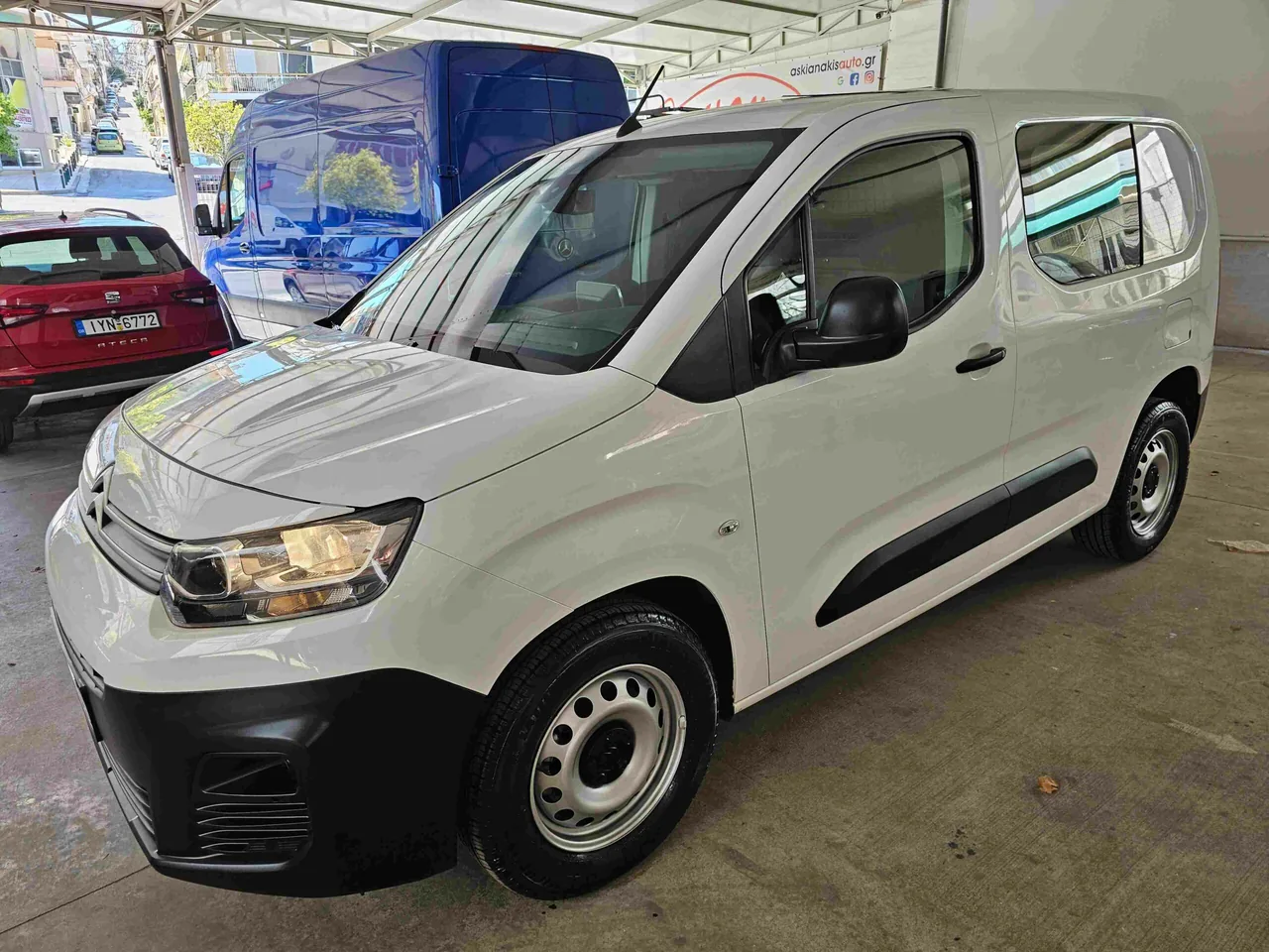 Citroen Berlingo '22 - 1.5 Diesel 102hp - Παραδίδεται με service αντιπροσωπείας Citroen