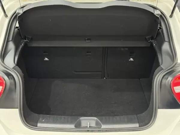 Mercedes-Benz A 180 2015 A180D AMG - Teto Panorâmico - Auto