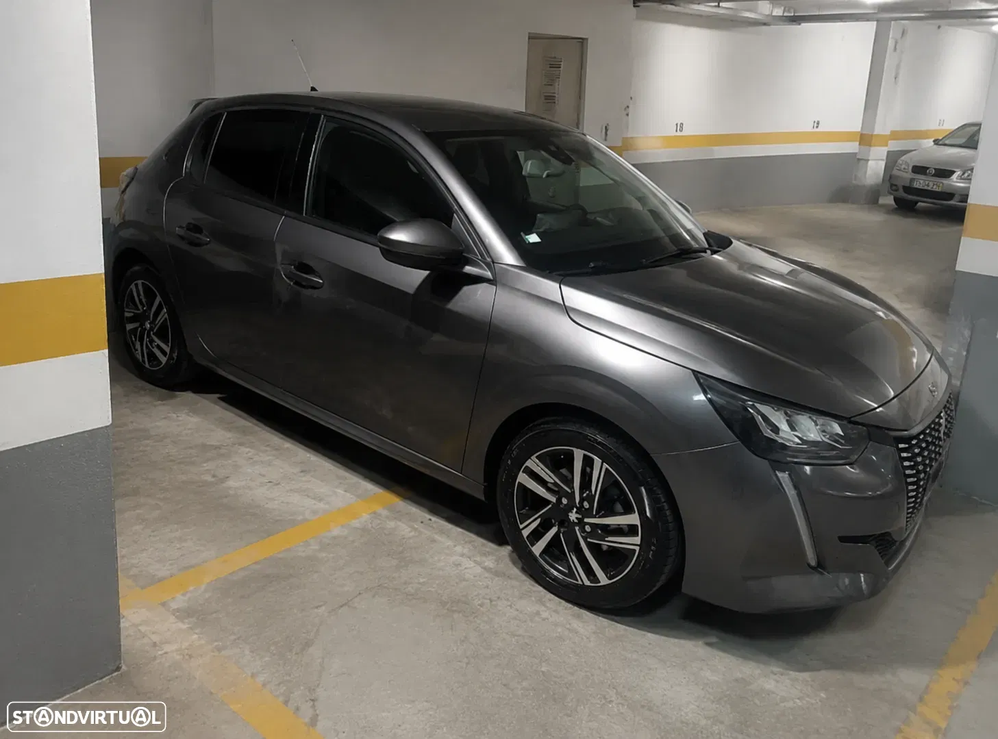 Peugeot 208 1.2 PureTech Allure EAT8