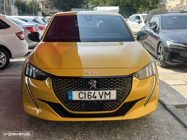 Peugeot e-208 GT Pack