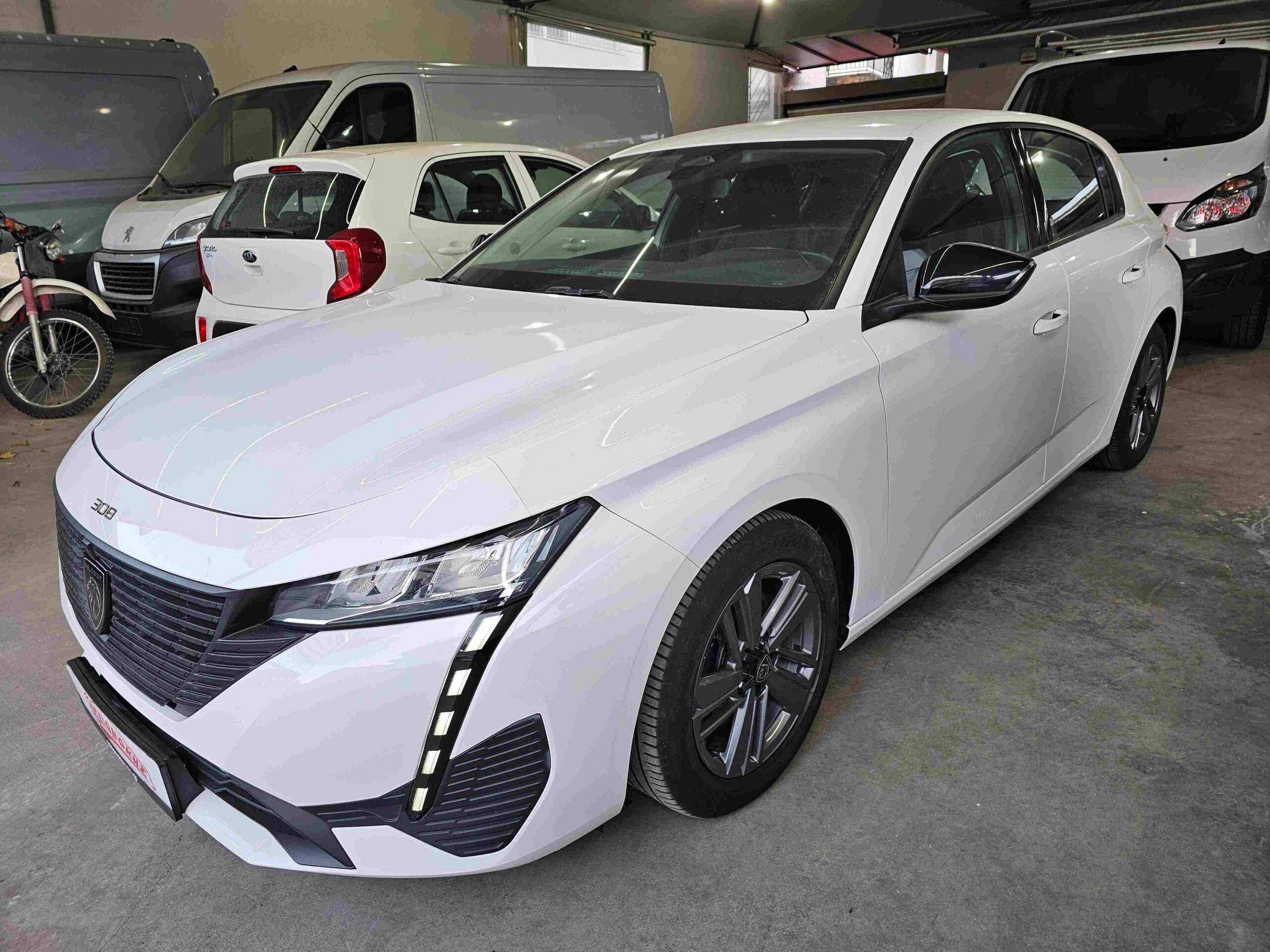 Peugeot 308 '22 - 1.5 Diesel 131hp - Μηδενικά τέλη