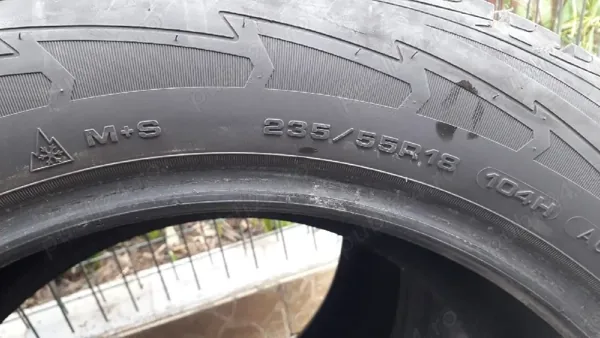 vand 4 anvelope goodyear ultra grip all sesson