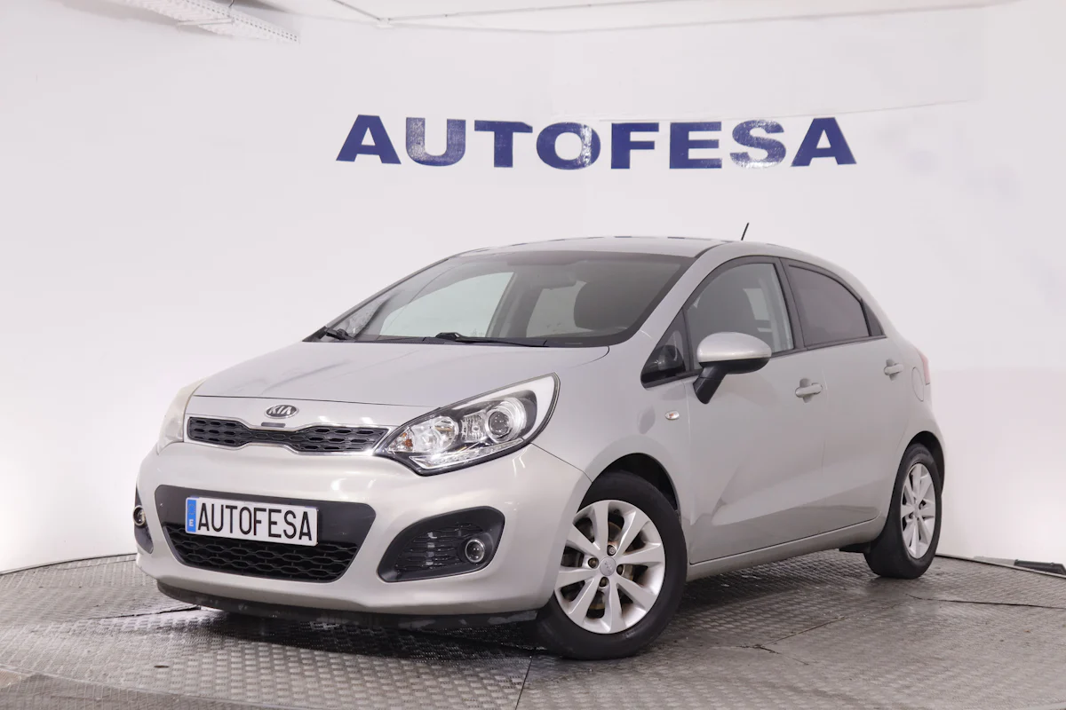 Kia Rio 1.2 CVVT ACTIVE 85CV 5P # PARKTRONIC