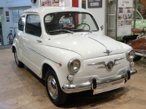 SEAT 600 D
