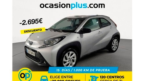 TOYOTA Aygo X Cross Play