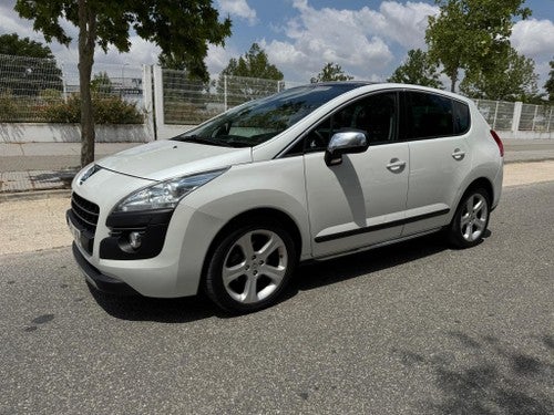 PEUGEOT 3008 2.0HDI FAP Allure